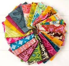 ExchangeDorset's tweet photo. Evening #Dorsethour our annual Fabric &amp; Haberdashery sale takes place on Sunday 26th November 12 noon - 3pm. FREE ENTRY 'fill a bag for a fiver' and lots more bargains. Donations of fabric, wool, thread etc. greatly received. 01258 475137 https://t.co/jTFA2VWFcS