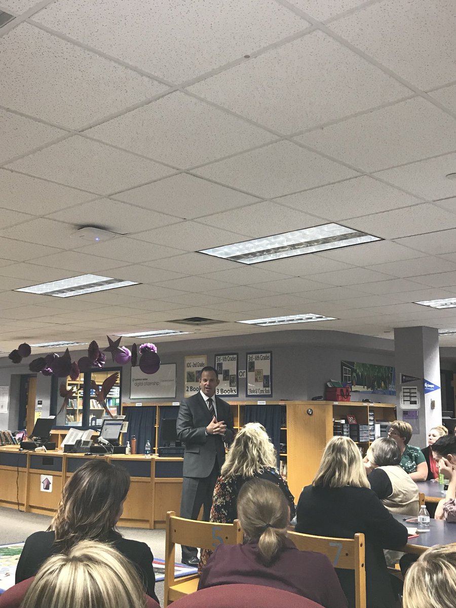 Mrs_CoachBrown's tweet photo. Bagels with Butts! Thank you @WayneTwpSuper for visiting! #thankful #Ichoosewayne @CWECHAMP #WeAreWayne https://t.co/tfYcBqLSQW