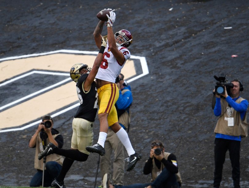 InsideUSC's tweet photo. Here is my report card from the #USC-Colorado game https://t.co/3HQErQVQjW https://t.co/ke7tOG4dSs
