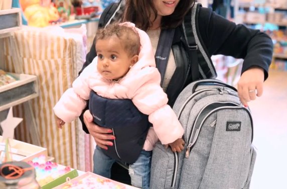 Now this is practical: a baby bag that swings from back to front without the hassle of unstrapping - from <a href="/wolffepack/">Wolffepack</a>: kck.st/2yUXLbr