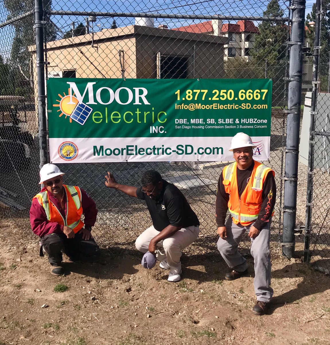 IBEW569's tweet photo. #IBEW569 #Journeymen Inside #Wiremen Juan Reynaga & Eduardo Albarran are updating the switch gears and signal systems for our Metropolitan #Transit System and trolleys. #IBEWproud https://t.co/2MKrkm2MOq