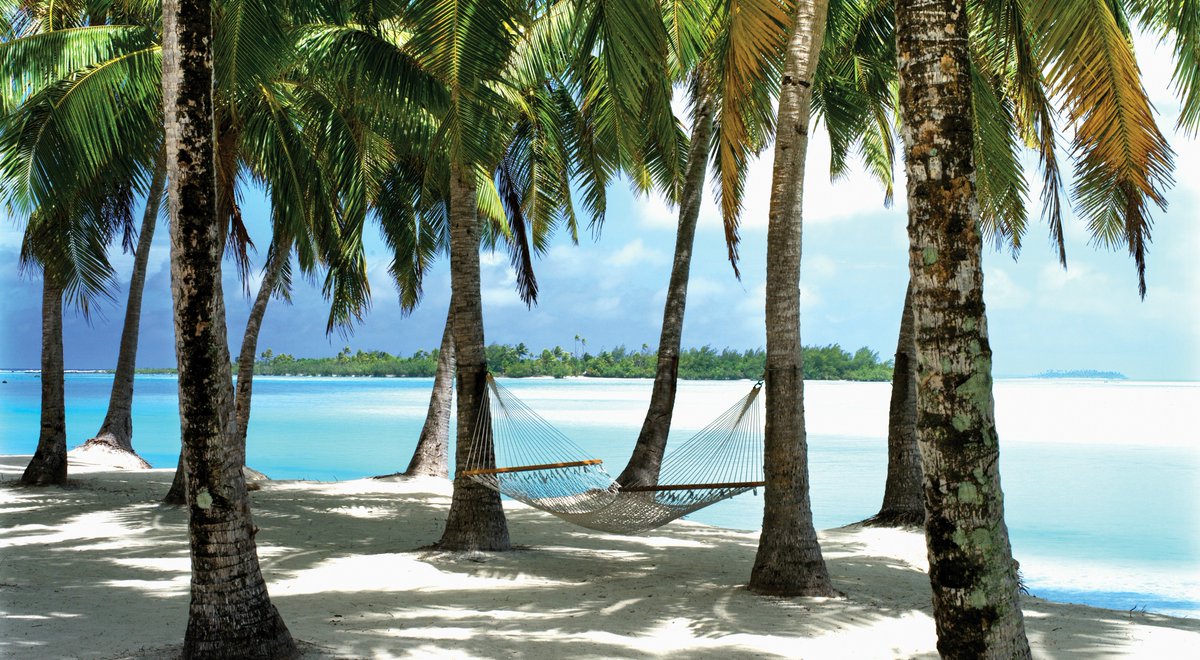 Visita #Rarotonga, una pequeña isla volcánica en el archipiélago de las islas #Cook.🌴☀️ ow.ly/Gds230gkPHS