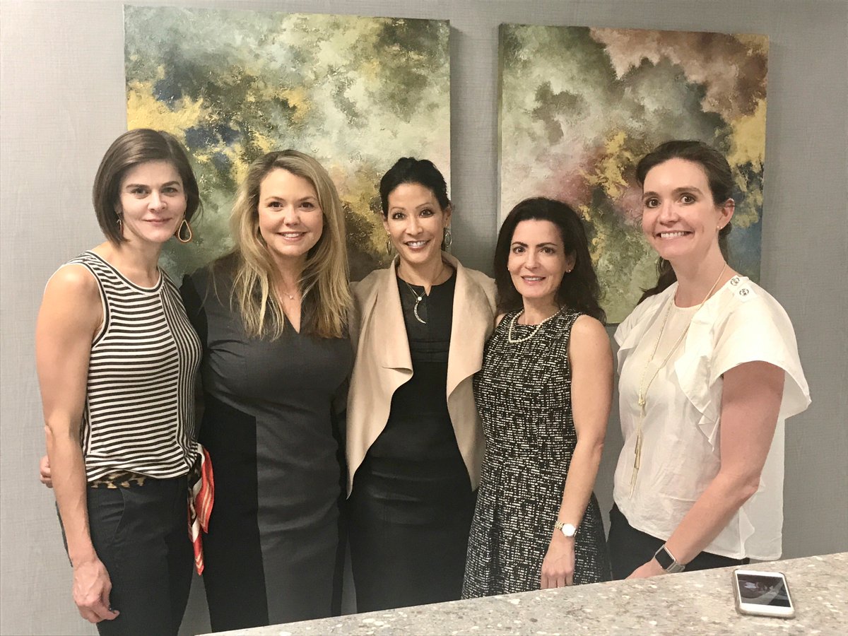 Thanks to #Galderma and Dr. Wendy Lee for a great training on #Refyne / #Defyne and the entire portfolio of Galderma products.