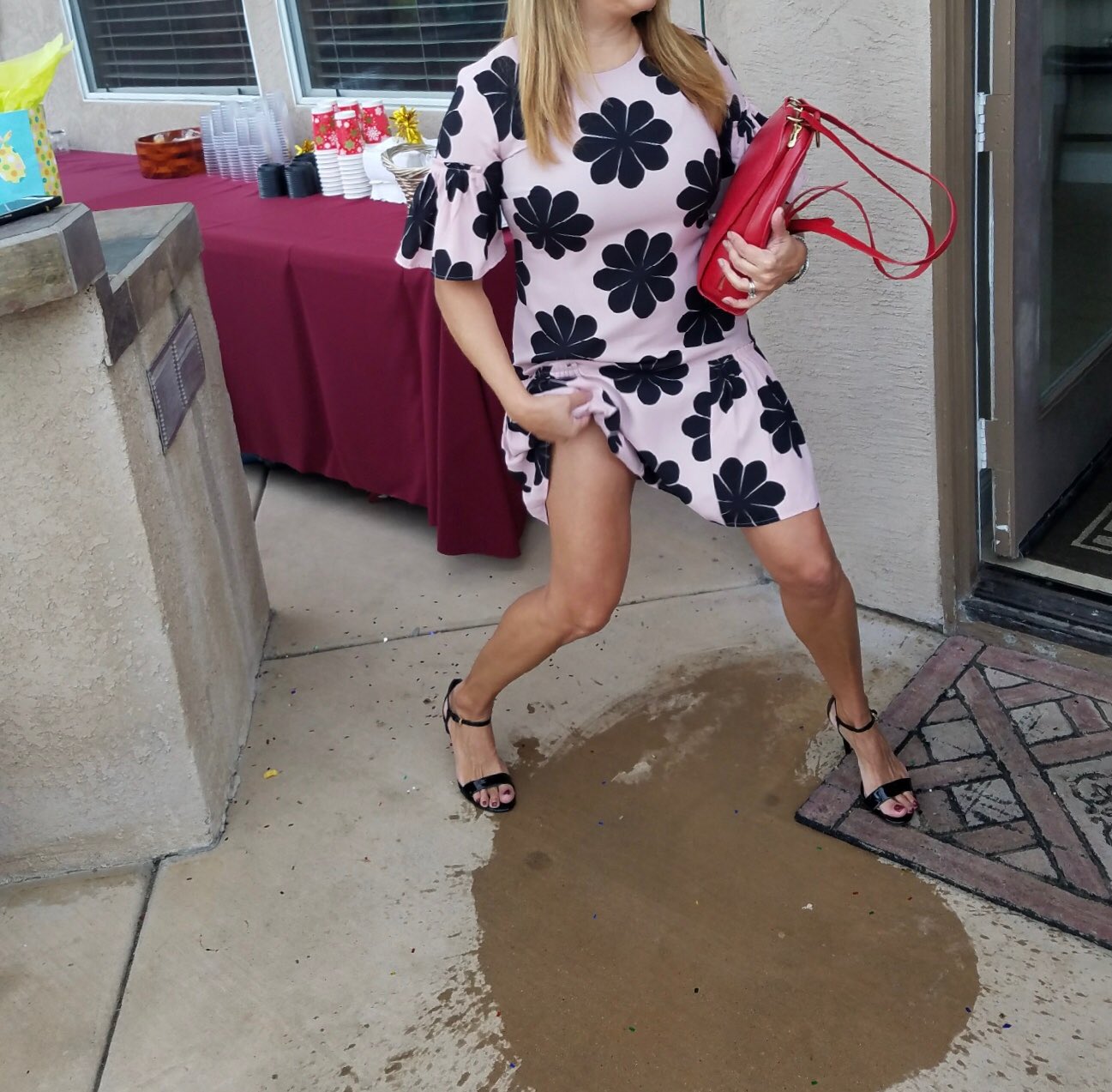 The Pee Pocket on X: Someone just sent to us, when they can use a pee  pocket! t.coGUj2SmGUr9  X