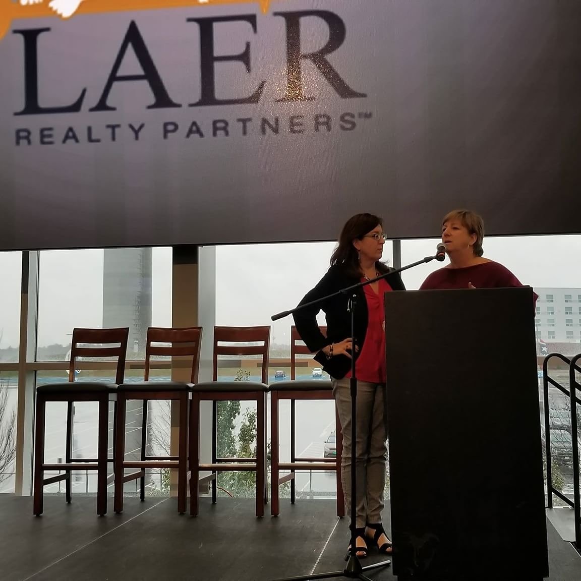 Madore_Photo's tweet photo. Great to see Jan and Liz of Perfectly Placed for You today at the @LAERRealty #WinterSalesRally #Roar #IntheLionsDen @placedforyou https://t.co/CzzNIH4qlP