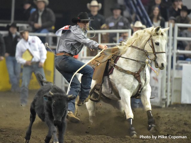 PRCA_ProRodeo's tweet photo. Tie-down roper Logan Bird did what no Canadian had done at the CFR since 2008: https://t.co/YVK1SAEVe1 https://t.co/U5OpxN3Vr7