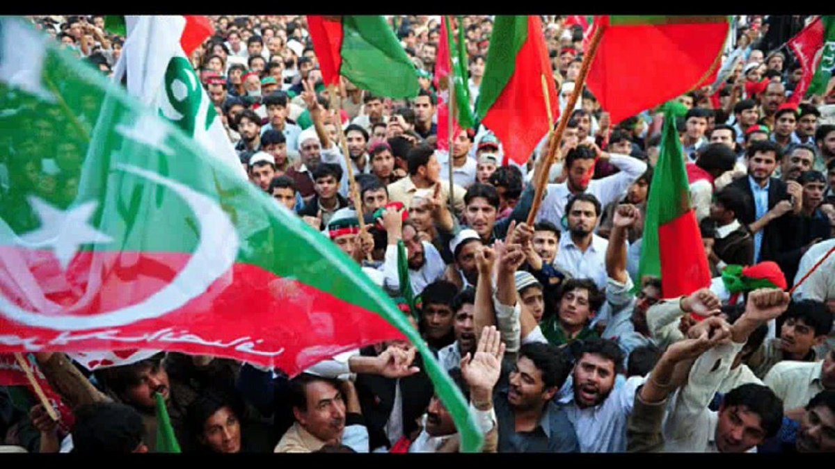 imran_sidra's tweet photo. congratulations and best wishes to each and every ISF tiger and tigress 😊
ISF ... the most important section of Tehreek e Insaf.
#ISFFoundationDay #10YearsOfISF #YoumeTasees https://t.co/pXFD7QNule
