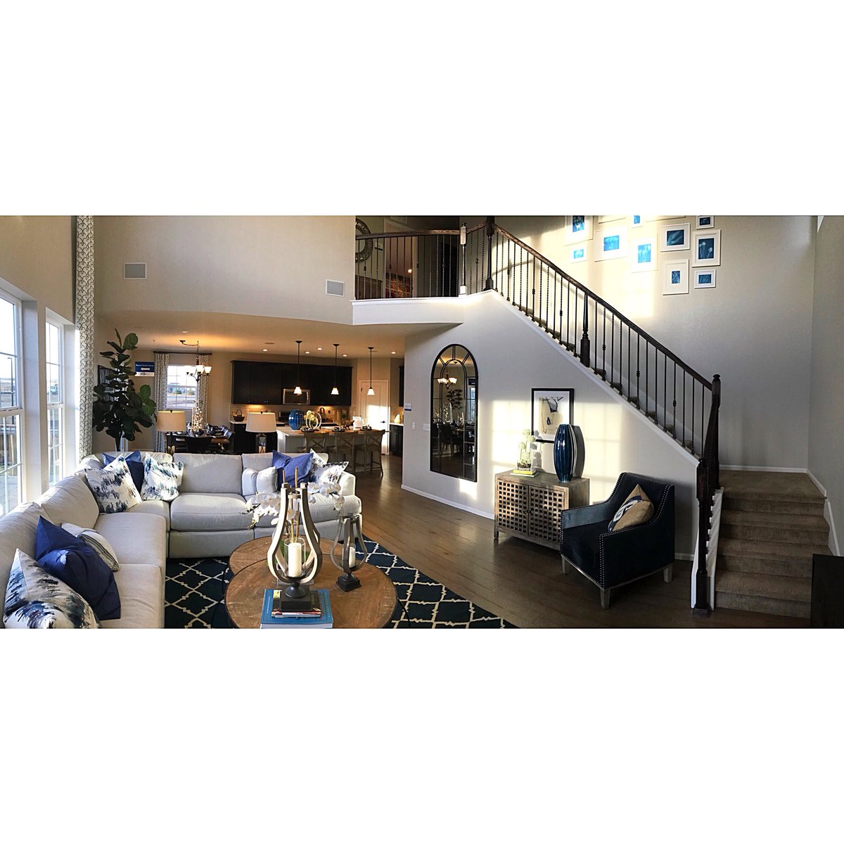 MSchlitt12's tweet photo. Open Concept - Vaulted Ceilings -Wrought Iron Railings ... @meritagehomes does it again and delivers another incredible product at their #TrailsEdge community! ... Absolutely love these homes. Let me know if any of my #IG fam wants to go check them out! #MotivationMonday https://t.co/Gq2KK3OBXY