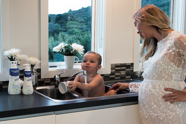 Give your baby's skin a little love with these tips from <a href="/MustelaUSA/">Mustela USA</a> → bit.ly/2zU5XJp