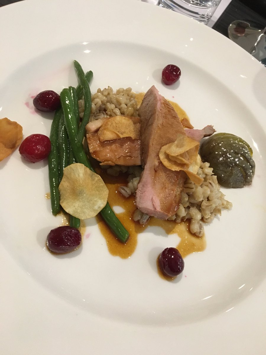 AlexandraDunca3's tweet photo. @markdodsonchef #deliciousduck @TwoBrothersFood #meatcourse @sdcollege today @thechefsforum - an amazing infusion of flavours #TCFEF https://t.co/F4WZlxjmOB