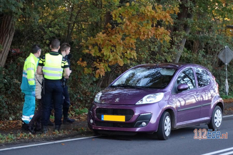 🚨 Overstekende fietser aangereden op de Barneveldseweg 112.press/Q0mb5s #Lunteren #112Nieuws https://t.co/fo1RYJer63