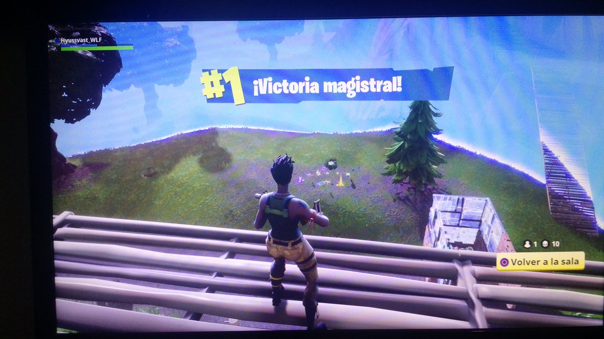 Hyussvast's tweet photo. Me encanta este juego 😎 #Fortnite @FortniteGame https://t.co/OP8pmfIUi9