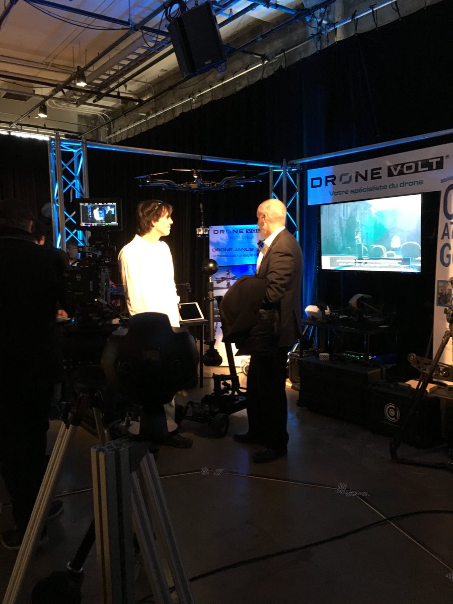 MRVMontreal's tweet photo. @drone_volt est à la pointe de la #technologie! #MRVM https://t.co/ApFXtURzXO