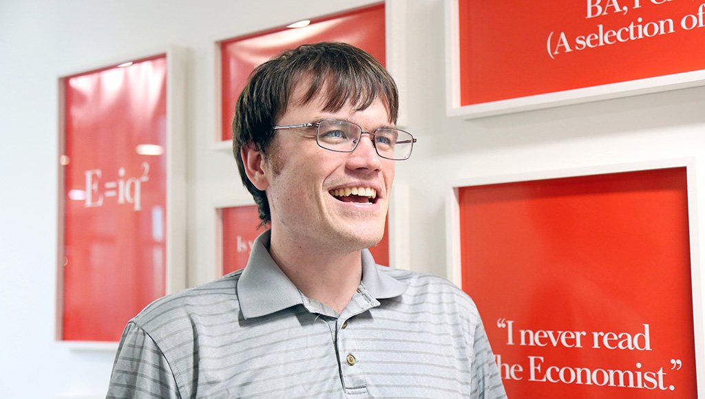 JoBanksPhoto's tweet photo. I had the pleasure of photographing @e_monkman for @TheEconomist. Read interview by @Melissahei here: https://t.co/7S9gkcR2o7 #ericmonkman https://t.co/lgiq5wrVeE