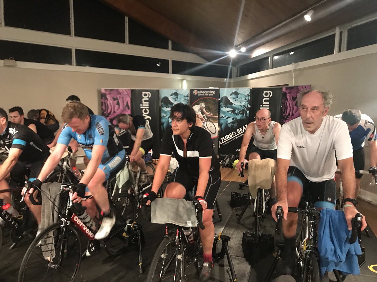 elitecyclinguk's tweet photo. What an absolutely brilliant session tonight @Turbobeatuk with @dulwichparagon. Don’t forget to book up with @deejaybuck for block 2 starting next Monday. Get fit not fat this Christmas! #eccoaching #turbobeat #fun https://t.co/SfPtQEanfX