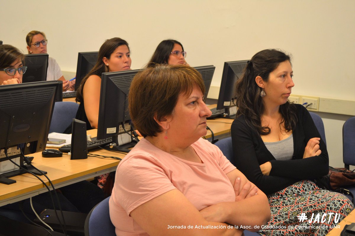 GraduadosCSUNR's tweet photo. Una nueva #JACTU (Jornada de Actualización para graduados de comunicación) Entendemos que la capacitación y actualización en diferentes temas específicos de nuestra profesión es una de las demandas más importantes que tienen nuestros Graduados! https://t.co/k1Pu5qshzn