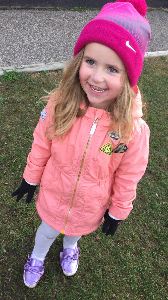 SHBD_Mentor's tweet photo. {Mentor} #earlyed #prek #childcare #smallhands #bigdreams #littledreamers https://t.co/GLAI6D0wDb