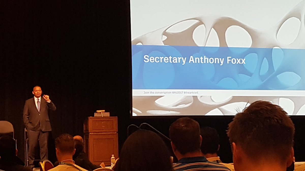 Insightful chat with Secretary Anthony Foxx on US Transportation points of technology, resiliance, and  smart change #AU2017 #iheartcivil