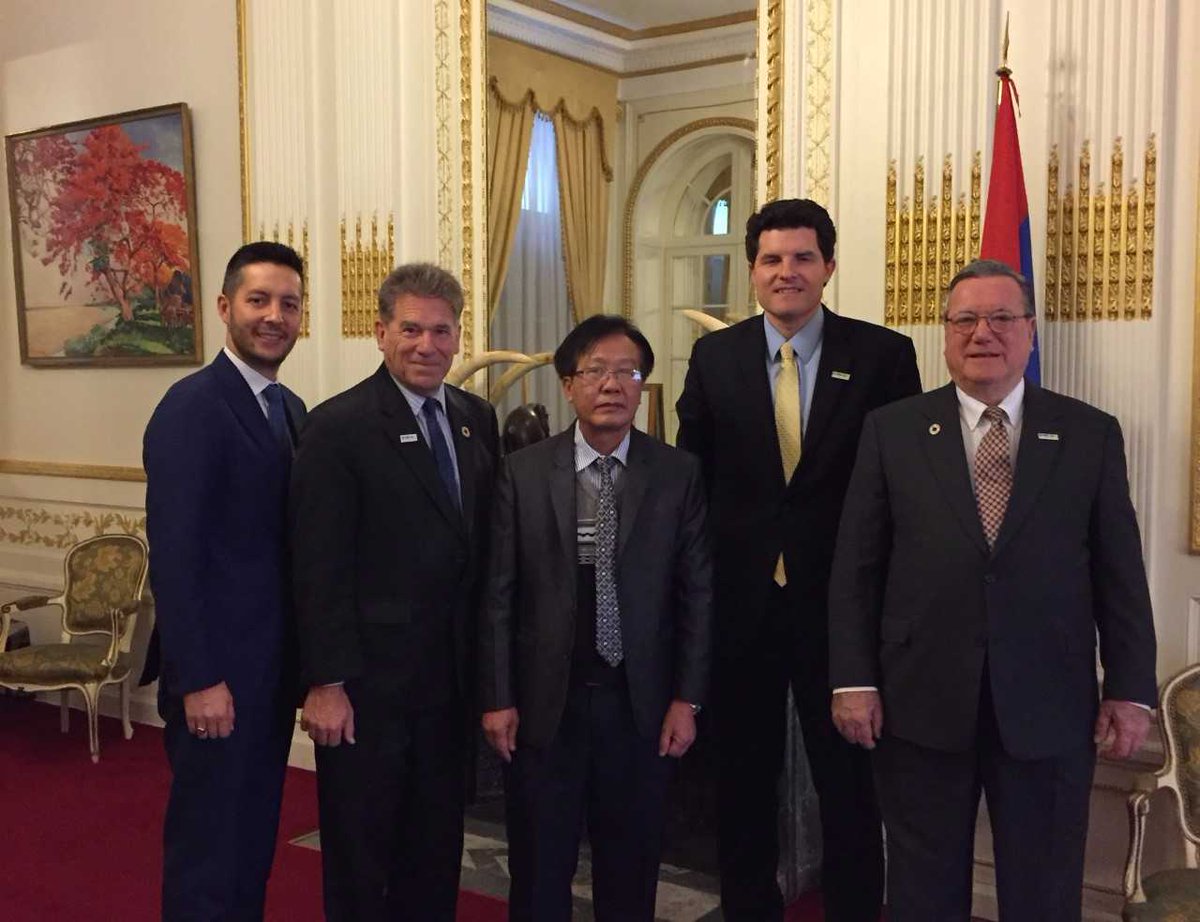 M. Houmphanh Soukprasith, Commercial and Economic Counselor from the Embassy for the Democratic People’s Republic of #Laos, met with the <a href="/Expo_2023/">Expo2023 Minnesota</a> Bid Committee and the <a href="/statedept/">Department of State</a> to discuss the #Expo2023 USA-Minnesota bid and upcoming vote on Nov. 15.