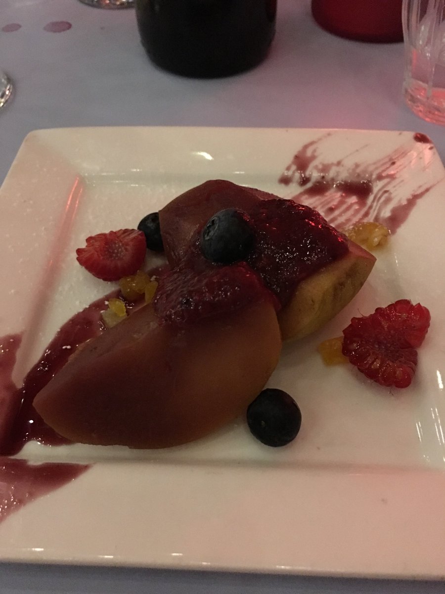 ReasonDigital's tweet photo. @realjunkfoodmcr Thanks to everyone who attended the brill #DinnerWithADifference. Amazing food made from goods destined for waste and scintillating conversation too. https://t.co/NrC1jy7cIp