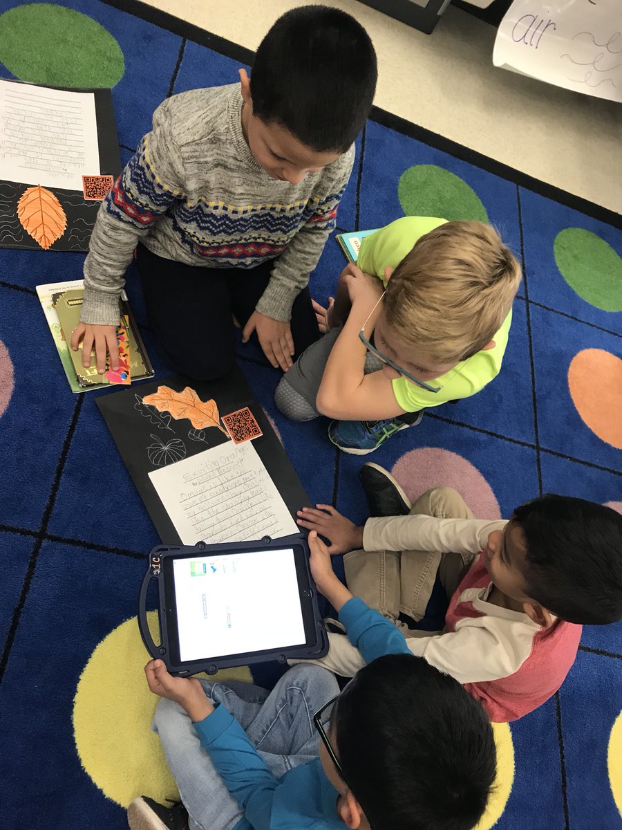 2nd graders share their Fall color poems &amp; student created QR codes with Mrs. Hess’ Kindergarten class! <a href="/SeldensLanding/">seldens.landing.es</a> #loudouncreates