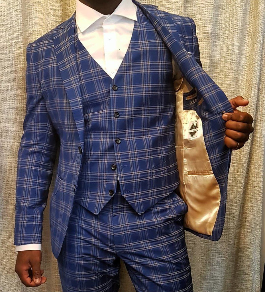 SUITABLEE's tweet photo. You can't fake swag. Shout out to @roadbudee.
.
.
.
#Suitablee #suit #Tailor #dandy #bespoke #montreal #surmesure … https://t.co/ru9jtpLrIH https://t.co/VfxBcVQs0b