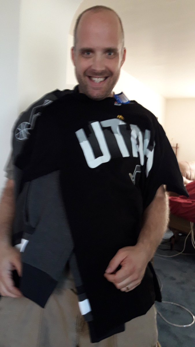 drbmRon's tweet image. #LesOlsonIT #5forthefight go jazz