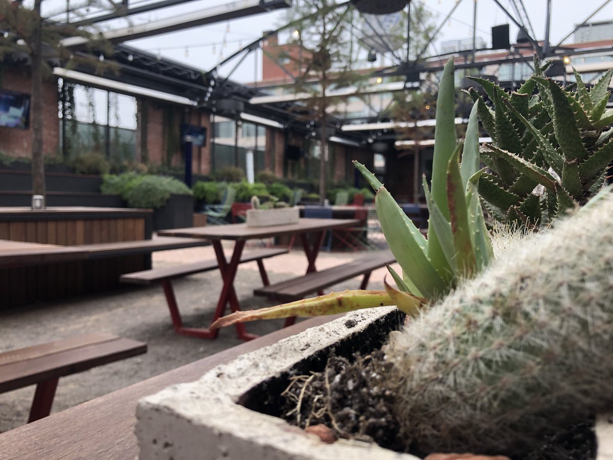 I’m at <a href="/theJonesOKC/">The Jones Assembly</a> for the first time thanks to <a href="/OpenBetaOKC/">CreativityBeta 2017</a> and I’m digging the environment. I drank the Moscow Mule on Tap and the Gin &amp; Juice, personally enjoying the first over the latter. I’ll have to come back for food sometime. #CBOKC