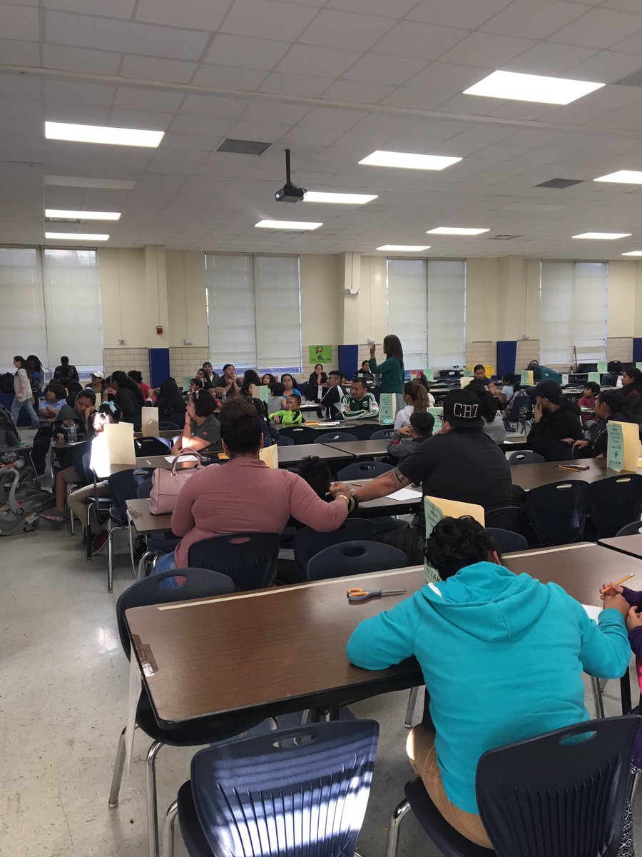 PrincipalDrH's tweet photo. Families are here..ready, set, go...@DeKalbSchools @wrightway99 @DCSDSTEM @STEMGeorgia #stemified #grinding #dedicated https://t.co/UD0qerfXWF