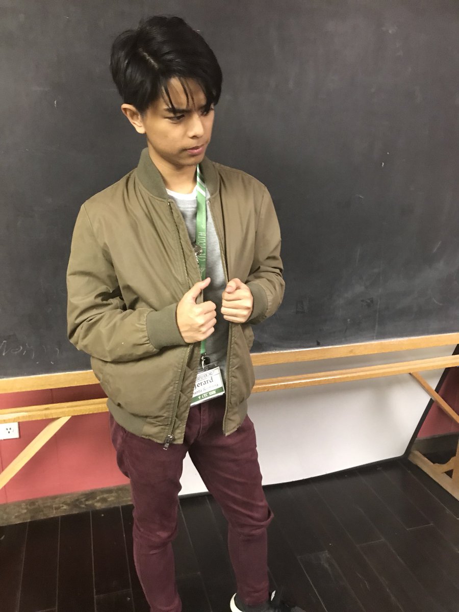 cfcyouthnj's tweet image. #missingitems from #campshark | towels, Seton Hall pjs, green bomber jacket, black TheNorthFace | DM us to reclaim items!