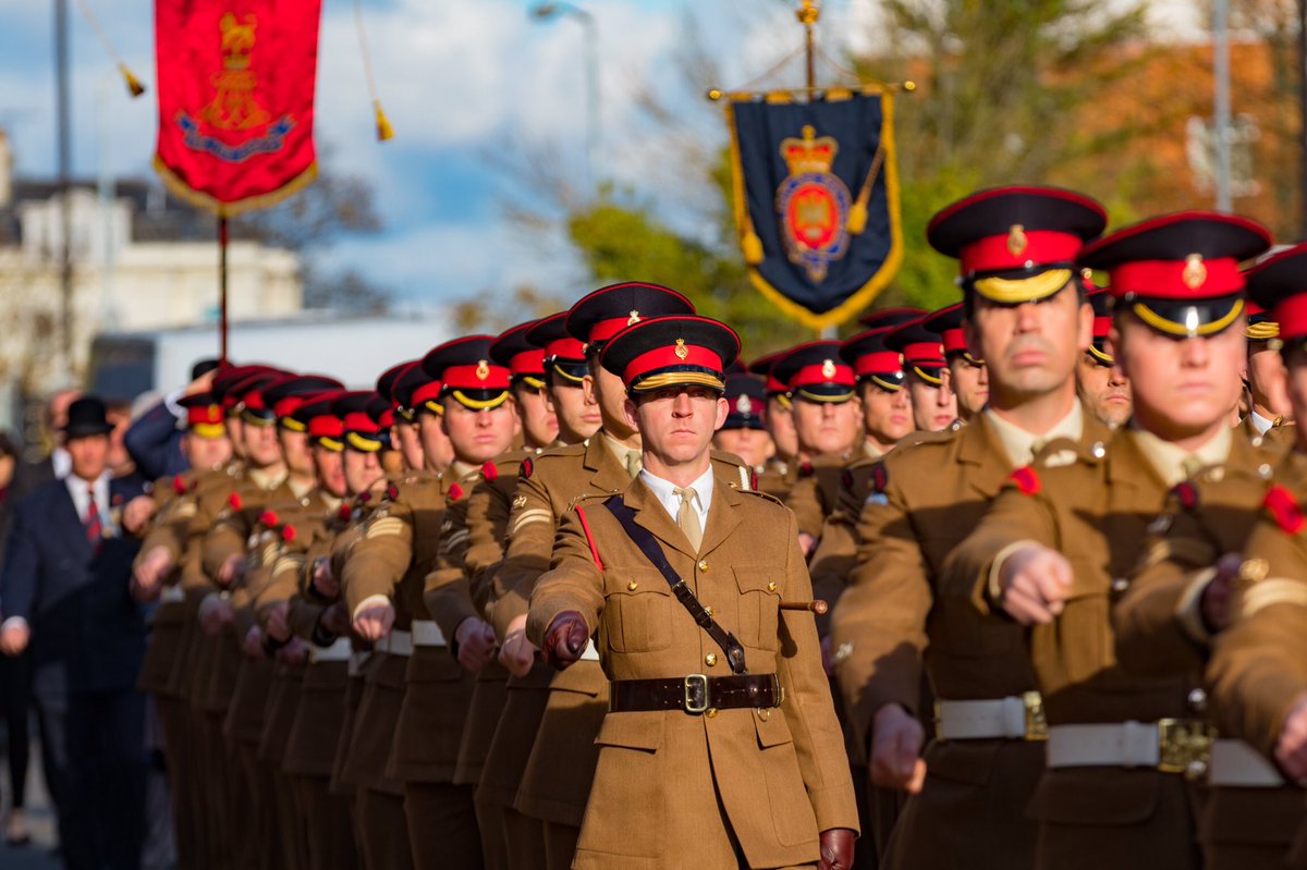 blackmoreheal's tweet photo. Just a few photos from @HCMRegt (HCR) Annual Remembrance Parade. #remembrance2017 #trustedguardians https://t.co/spR5XkuRfc