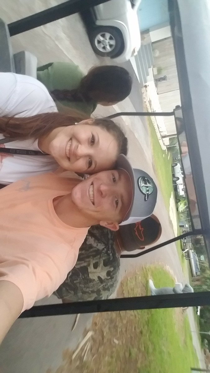 savannahrae99's tweet photo. Couldn't be more thankful to have you. I love you so much❤ *He doesn't have a twitter😐* https://t.co/6s1QftBUFy