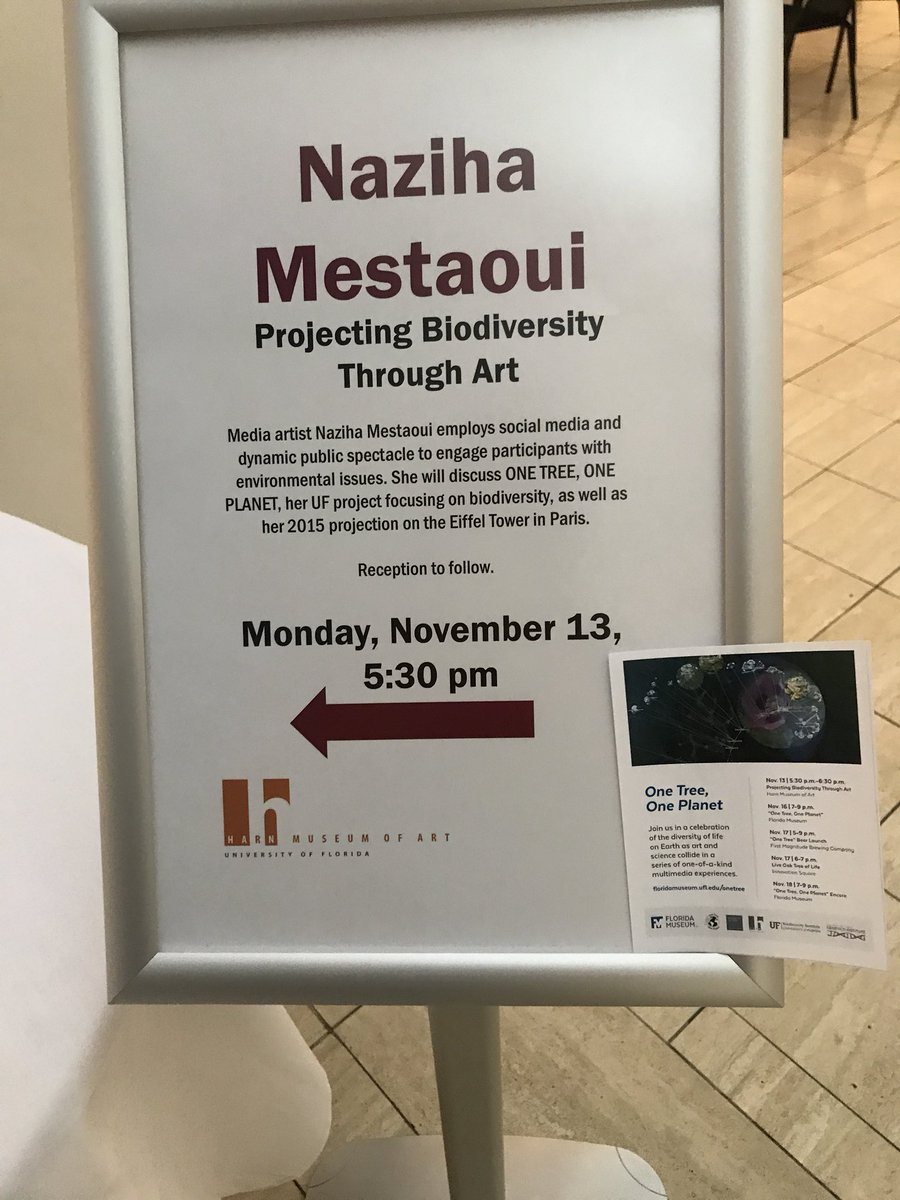 UF_CLAS's tweet photo. Today’s guest speaker @NazihaMestaoui showing us her sequence and what is the #thetreeoflife #ItsGreatUF #onetreeoneplanet https://t.co/Fbu8Iqtg5X