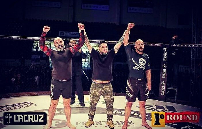 Marcelonr_go's tweet photo. Puxei pra guarda, raspei e montei, contudo o ezequiel não entrou. Tenho que aprender a parar de buscar pontuação.
#jiujitsu #gileribeiro #juliomigliorini #jiujitsu #artesuave #imortalfc7 https://t.co/ZKJyDiEah1