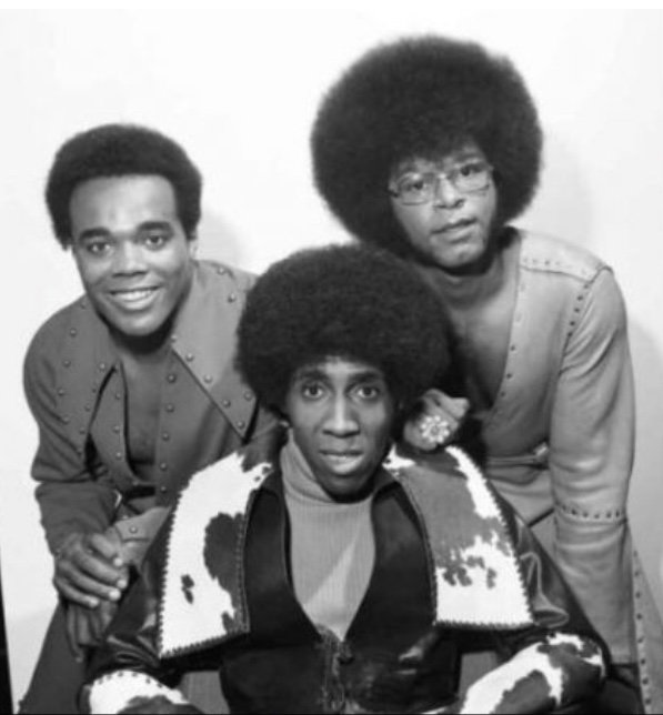 Luxshop4u's tweet photo. Thank you to the Chairmen Of The Board fans who continue to read and share this Interview that we did with my Father-In-Law Legendary Danny Woods! #Detroit #MotorCity #SouthCarolina #NorthCarolina #Atlanta #BeachMusic #Mowtown #ClassicRB

https://t.co/nrR1UzAek2 https://t.co/ZkcUfmTwr8