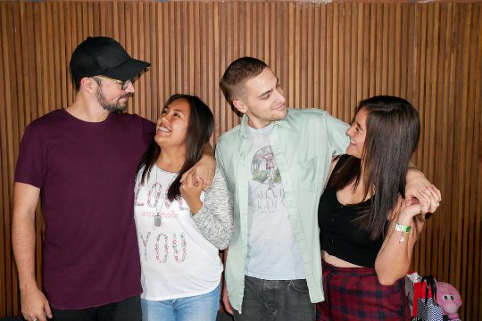 HD_CDMX's tweet photo. Las fotos del M&G del #OneWayTicketTour ya estan disponibles!🙌
⬇⬇⬇
https://t.co/toCi8A8vog
Busca la tuya y compartela con el hastag #HeffronDriveMx ;)
(NO SE NECESITA CONTRASEÑA) https://t.co/QGoLsesLG1