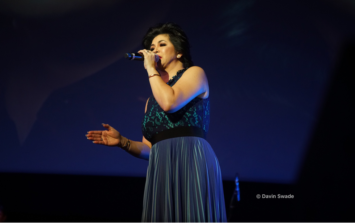 davinstanley's tweet photo. Mr. and Mrs. Alcasid had a great show at the Los Angeles Theater Center yesterday #mrandmrsa #reginevelasquez @reginevalcasid @ogiealcasid https://t.co/dTEc7prGzy