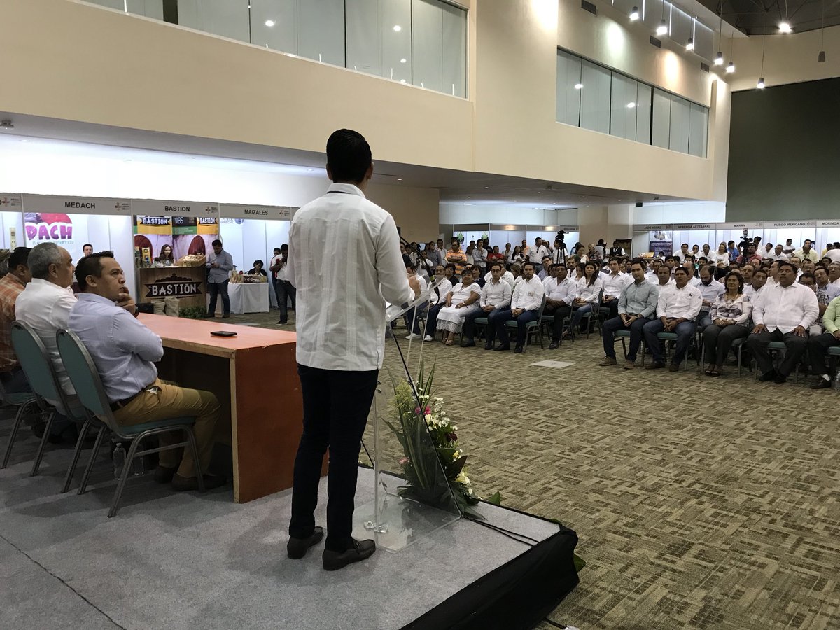 SAGARPACAM's tweet photo. Con la participación de 25 productores campechanos, proveedores y empresarios se llevó a cabo con éxito la 1ª Edición de la @MxAlimentaria en Campeche. https://t.co/OfdxUMhIsn