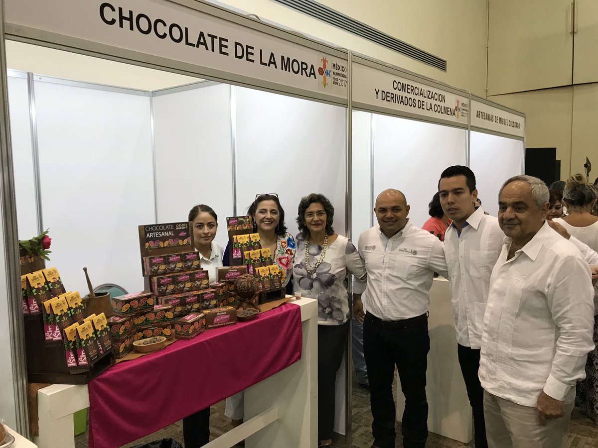SAGARPACAM's tweet photo. Con la participación de 25 productores campechanos, proveedores y empresarios se llevó a cabo con éxito la 1ª Edición de la @MxAlimentaria en Campeche. https://t.co/OfdxUMhIsn