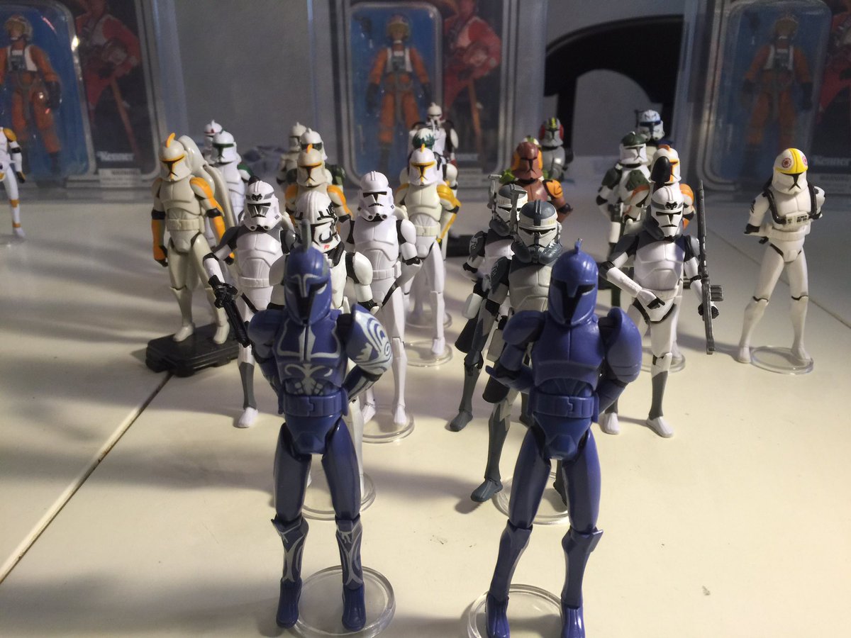 vixath's tweet photo. @RexOnLeave @twotimesprime @itisrob_ @FLYGUY @WhyItMatterz #hemlets #nohelmets #clonetroopers #collectorconfessions https://t.co/u8sLNUsBwm