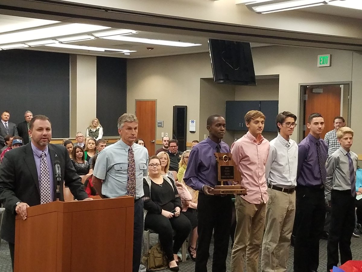 BSSDnews's tweet photo. The Board of Education is celebrating our state champion @WildcatsBSHS Boys Cross Country team. #WeAreBSSD https://t.co/Qdiyk4KNNL