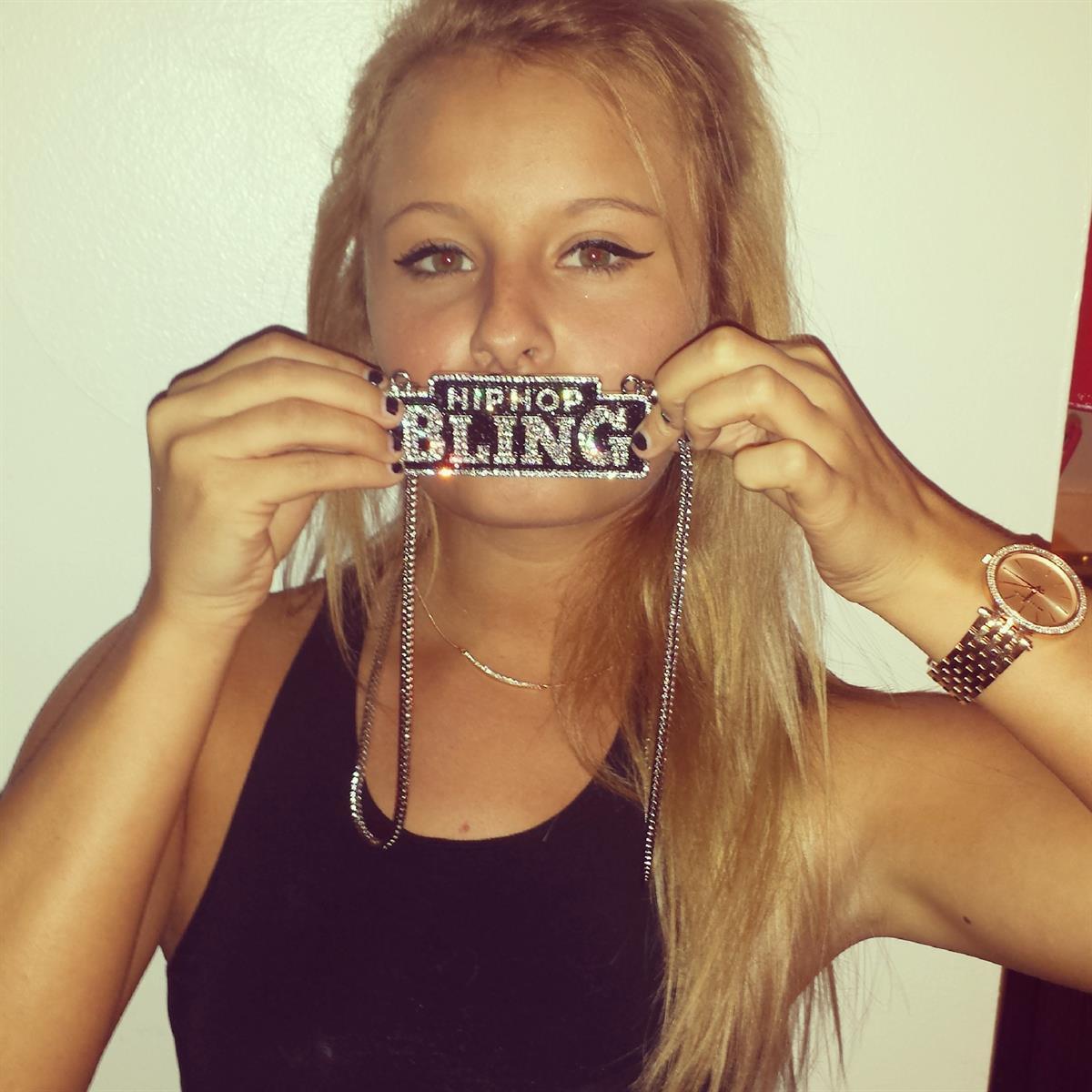 hiphopbling's tweet photo. Save on Bling
Code NOV for 25% Off

Only at https://t.co/Atgr1WSp6Q

#hiphopjewelry #hiphopbling #blingjewelry #icedoutjewelry #hiphopmodel #blingmodel #blingsale #hiphopsale #hiphopstyle #hiphopfashion https://t.co/jsbaxdPiWH
