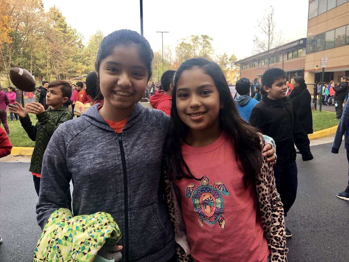 BUpper5thGrade's tweet photo. We loved participating in #DFK2017 thanks @baileysupperdnc @BaileysES_FCPS https://t.co/z3mEFke88k