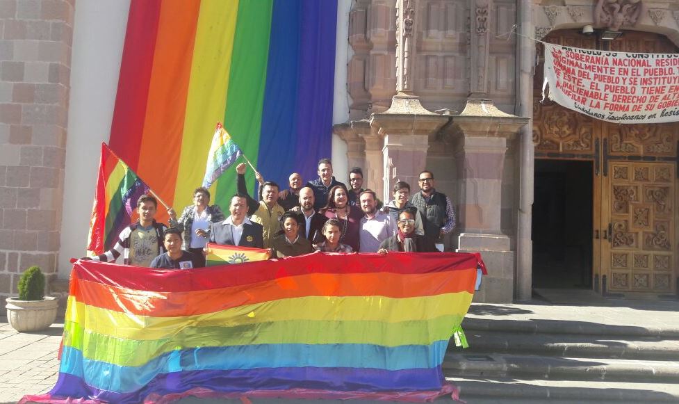 senadisexprd's tweet photo. PRD REPRUEBA BLOQUEO DEL PRI A #MATRIMONIO IGUALITARIO EN ZACATECAS
https://t.co/SK5MeFnUVW
@antoniomedina41 @NvaIzq @jesusortegam @Beatriz_Mojica @Ale_BarralesM @Jesus_ZambranoG @SCJN @Notimex @AngelAvilaPRD @MediosSenAPG @FrentePorMexico @CANDLGBTPRD @CNDH @ONU_derechos https://t.co/cDGqqoHvnO