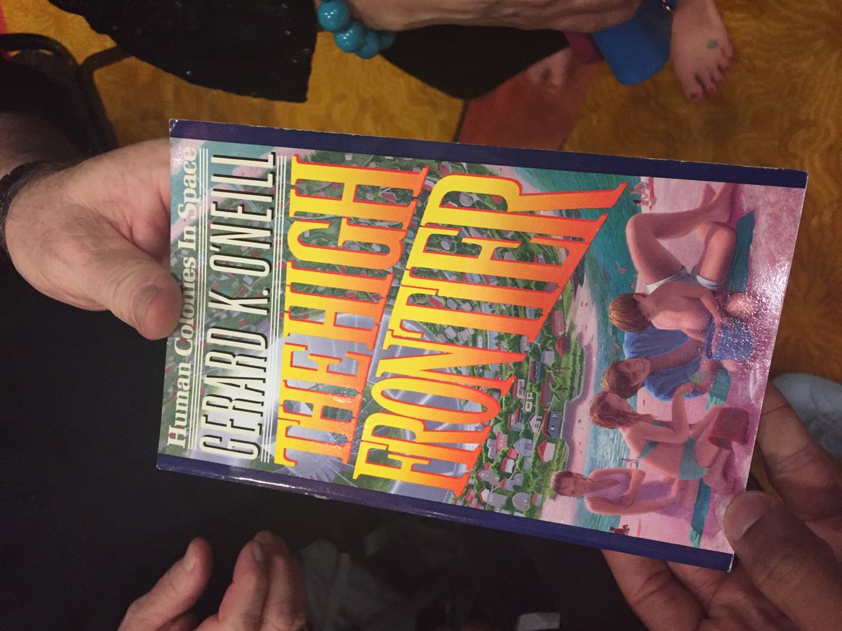 MikeHen510's tweet image. Big Thank You @NewWorldsSpace #newworlds2017 Over the weekend, I was fortunate enough to interact &amp;amp; foster relationships with leaders in our Space Community!🚀 🌎❤️