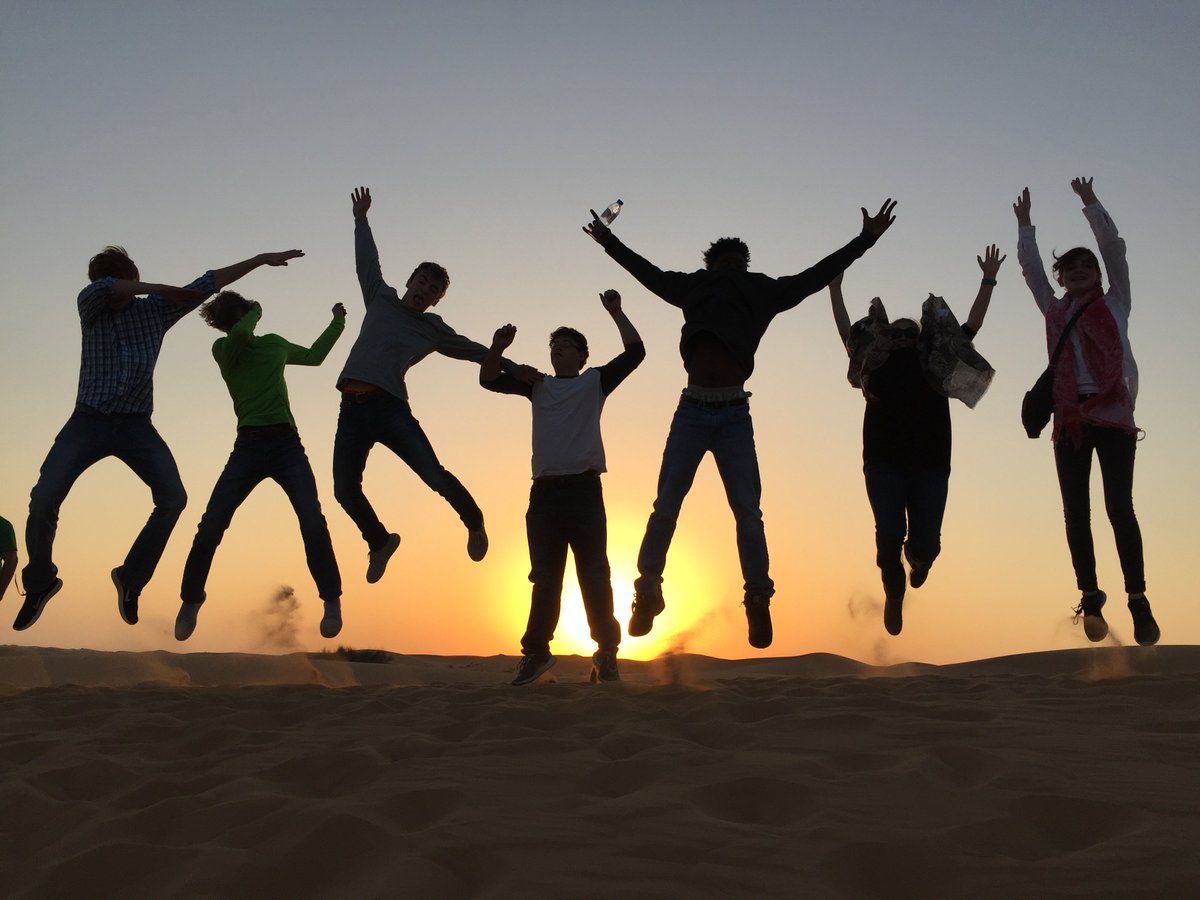 coolcatteacher's tweet photo. Enjoying showing my students Dubai! They speak with me tomorrow at #edutech17 - so excited! https://t.co/cNyzu4aHgZ