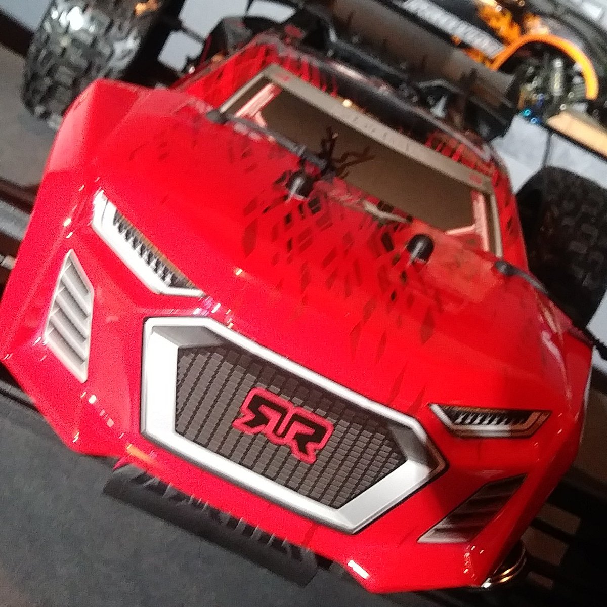 RC_Fest's tweet image. Mean from every angle. You can't get a bad side unless you are racing behind it.  Unboxing video this friday! #castlecreations  #poweredbycastle #prolineracing #teamproline #mattoxdesigns #stickersmakeyoufaster #triplethreatscaleaccessories #muddiggerrc