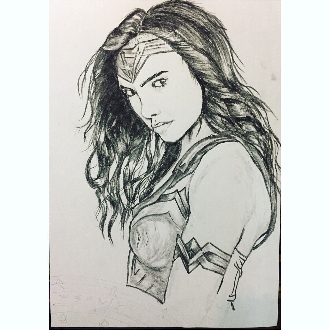 stranshad's tweet photo. “I’M WILLING TO FIGHT FOR THOSE WHO CANNOT FIGHT FOR THEMSELVES.” -DIANA

#WonderWoman pencil portrait by #stranshad

@GalGadot check this 🙊😍 https://t.co/g4wYoyVSNs