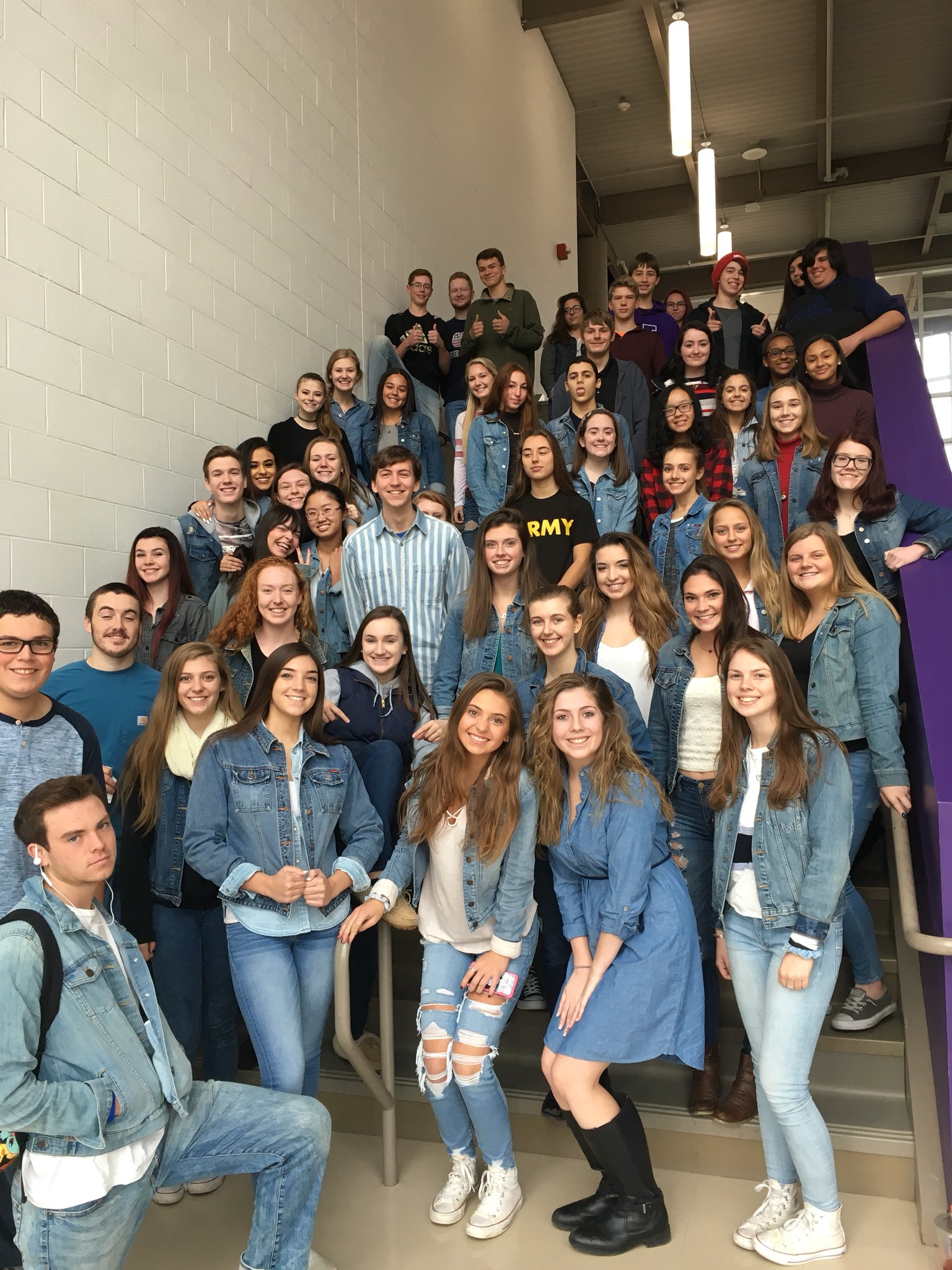 NHS Student Council on Twitter: "Awesome participation for denim day! Let's kick it up tomorrow for tie-dye day! Don't forget to dress up &amp; earn class spirit points! https://t.co/CVVzbRKXyp" / Twitter