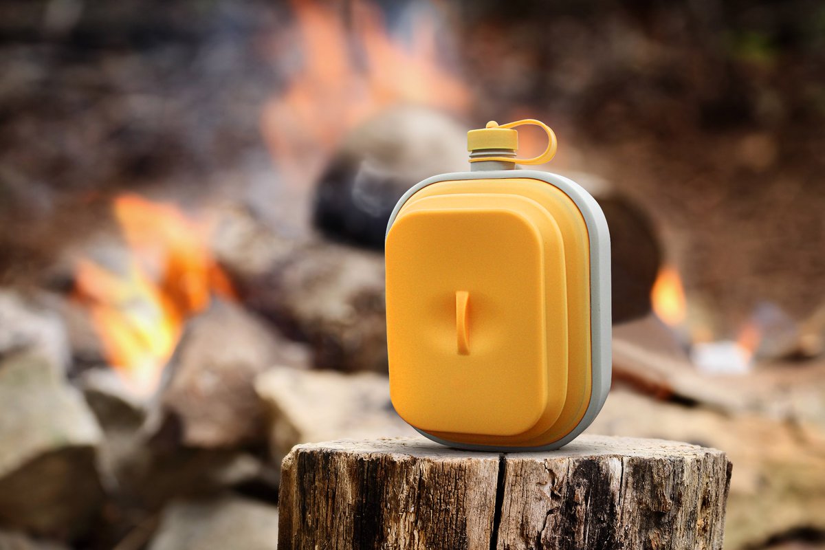 Triangle_Tree's tweet photo. Collapsible Flask. The inventor is looking for the licensee. #licensing #investors #investing #innovative #innovation #camping #flask #CollapsibleBottle #survival #Travel #extrime #patents #outdoors https://t.co/pWPN5oKuMN
